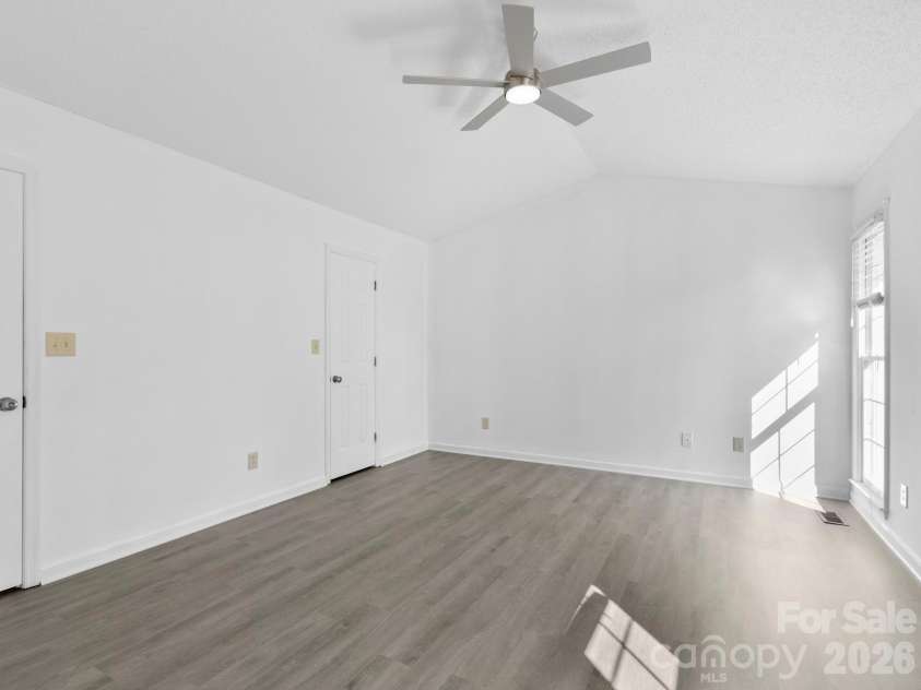 1 Strathmore Drive, Arden, NC 28704.  MLS# CAR4397102, YatesRealty ID 39347. 