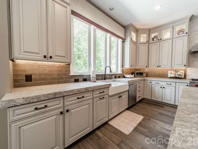 435 Turtleback Ridge, Weddington, NC 28104.  MLS# CAR4399274, YatesRealty ID 39348. 