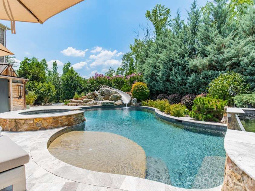435 Turtleback Ridge, Weddington, NC 28104.  MLS# CAR4399274, YatesRealty ID 39348. 