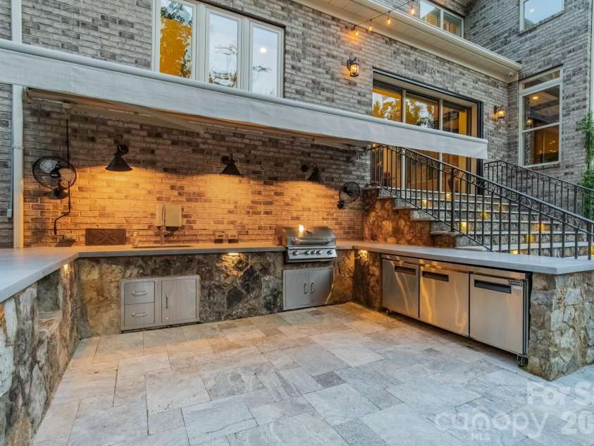 435 Turtleback Ridge, Weddington, NC 28104.  MLS# CAR4399274, YatesRealty ID 39348. 