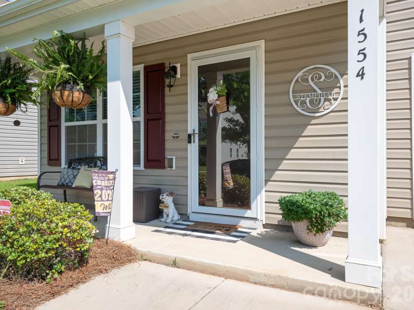 1554 Lilly Springs Place, Dallas, NC 28034.  MLS# CAR4405478, YatesRealty ID 39351. 