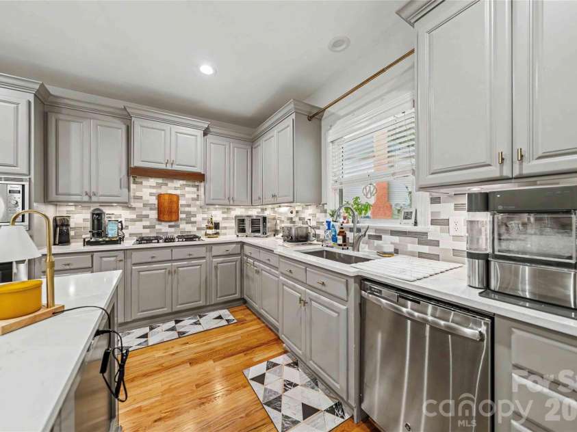 15100 Macbeth Court, Huntersville, NC 28078.  MLS# CAR4406635, YatesRealty ID 39352. 