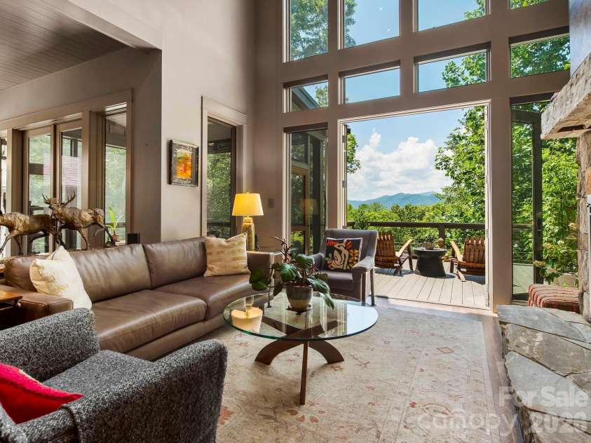 174 Dancing Wind Lane, Marshall, NC 28753.  MLS# CAR4402118, YatesRealty ID 39355. 2-story great room with a view!