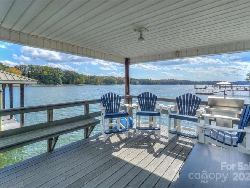 459 Kenway Loop, Mooresville, NC 28117.  MLS# CAR4193026, YatesRealty ID 3936. 