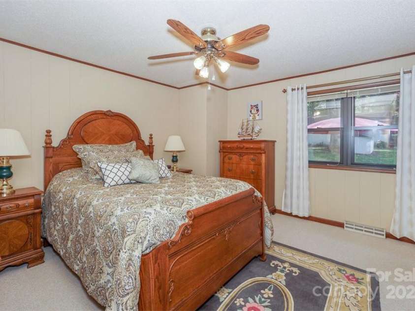 459 Kenway Loop, Mooresville, NC 28117.  MLS# CAR4193026, YatesRealty ID 3936. 