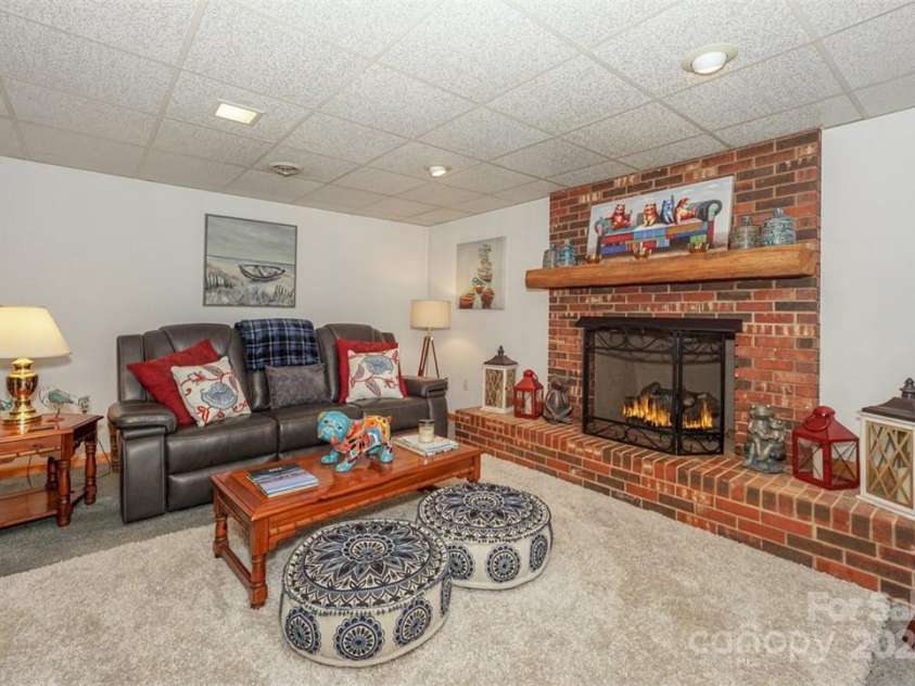 459 Kenway Loop, Mooresville, NC 28117.  MLS# CAR4193026, YatesRealty ID 3936. 