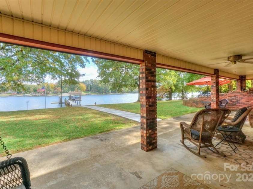459 Kenway Loop, Mooresville, NC 28117.  MLS# CAR4193026, YatesRealty ID 3936. 