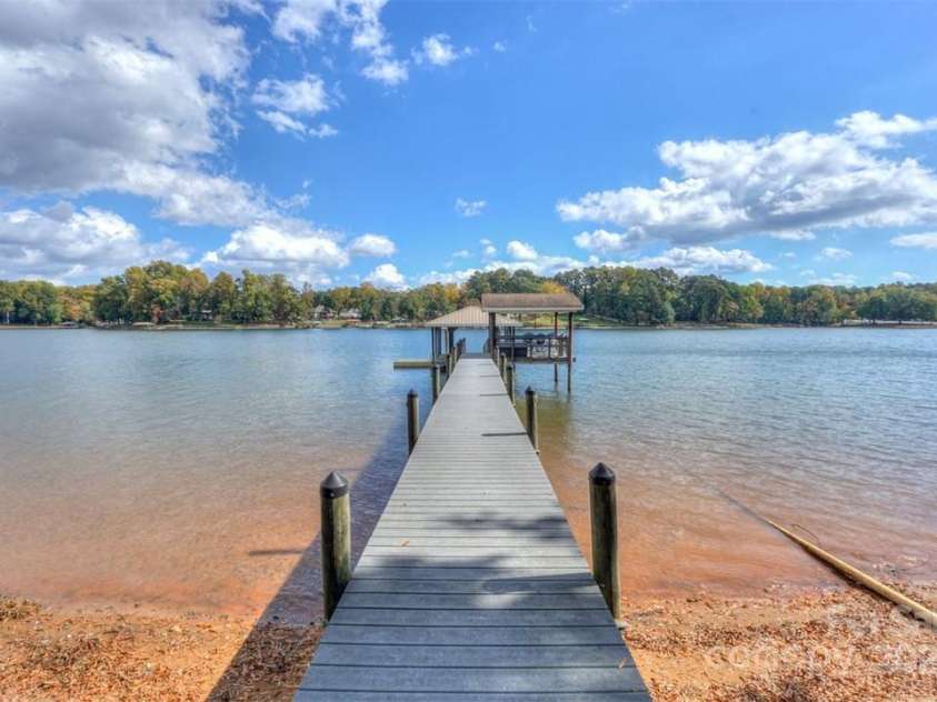 459 Kenway Loop, Mooresville, NC 28117.  MLS# CAR4193026, YatesRealty ID 3936. 