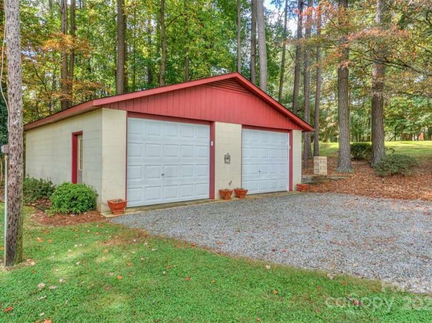 459 Kenway Loop, Mooresville, NC 28117.  MLS# CAR4193026, YatesRealty ID 3936. 
