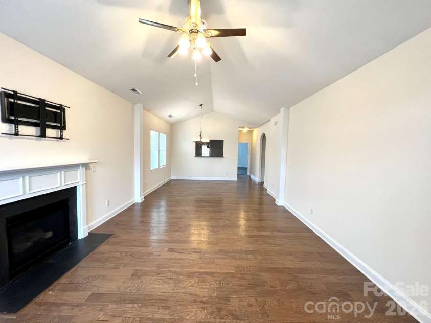 11017 Hat Creek Lane, Kannapolis, NC 28036.  MLS# CAR4406284, YatesRealty ID 39360. 