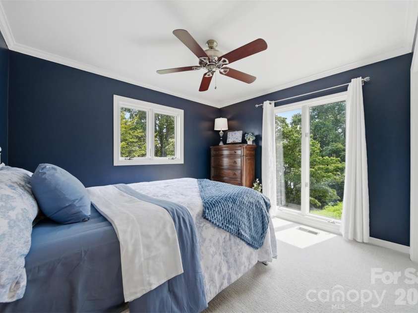 476 44th Avenue Drive, Hickory, NC 28601.  MLS# CAR4406510, YatesRealty ID 39362. Main Floor Guest Room