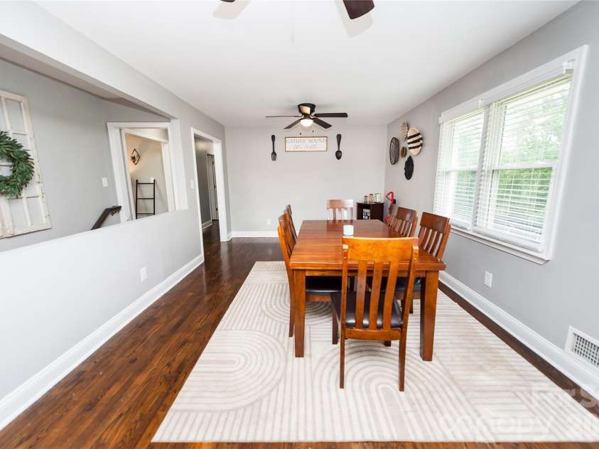 195 Stribling Circle, Spartanburg, SC 29301.  MLS# CAR4406690, YatesRealty ID 39363. 