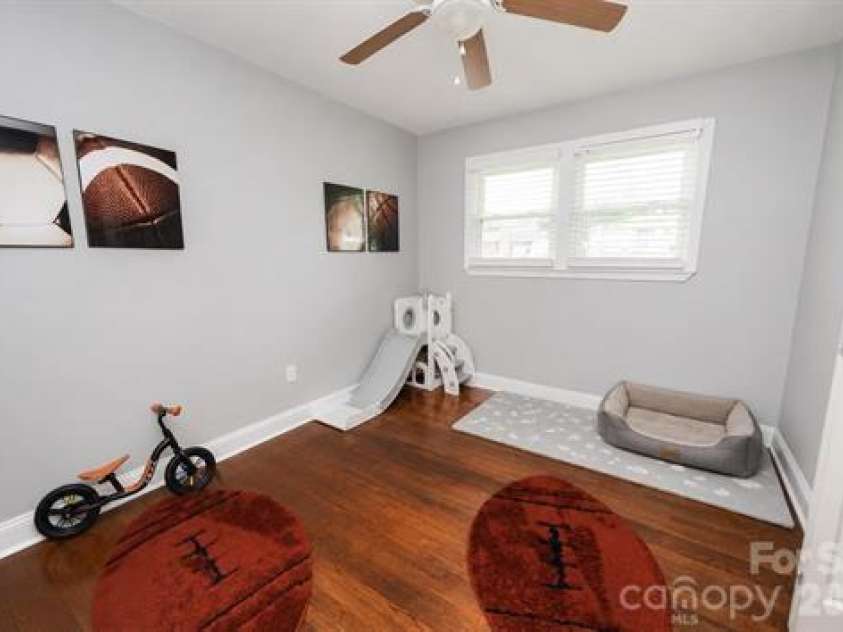 195 Stribling Circle, Spartanburg, SC 29301.  MLS# CAR4406690, YatesRealty ID 39363. 