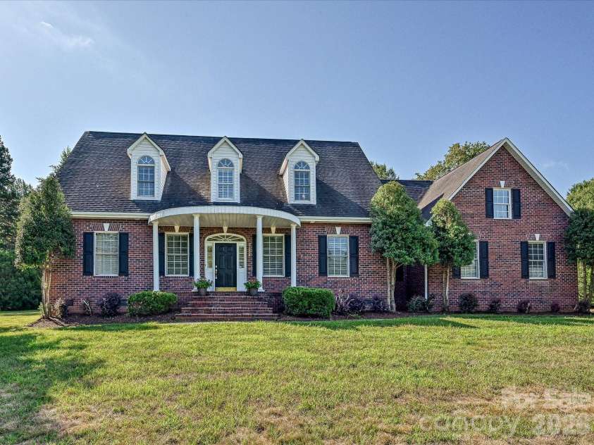 2354 Perry Road, Denver, NC 28037.  MLS# CAR4405892, YatesRealty ID 39365. 