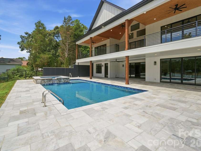 110 Zwilling Court, Troutman, NC 28166.  MLS# CAR4401174, YatesRealty ID 39369. 