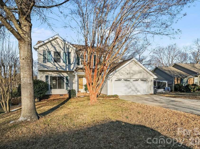 10619 Whittersham Drive, Charlotte, NC 28262.  MLS# CAR4342025, YatesRealty ID 3937. 