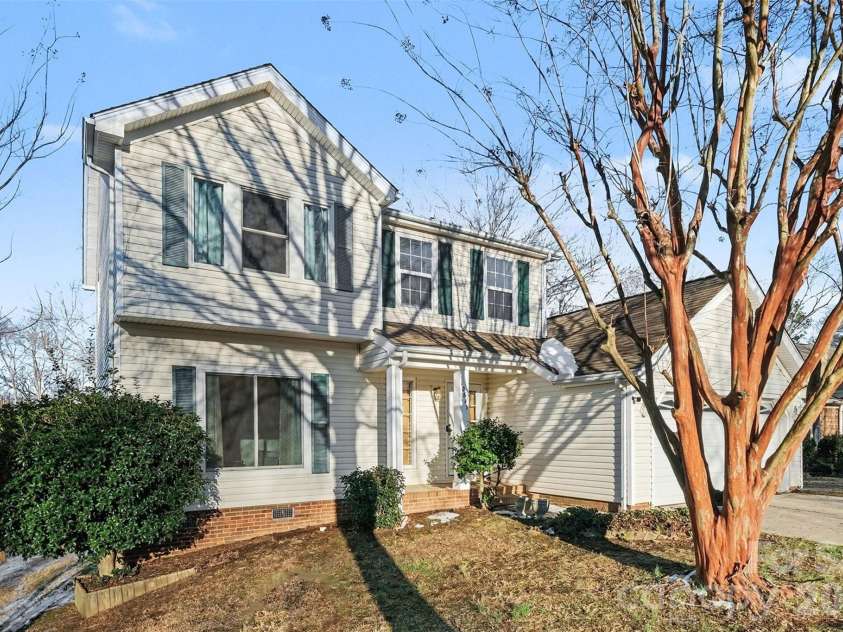 10619 Whittersham Drive, Charlotte, NC 28262.  MLS# CAR4342025, YatesRealty ID 3937. 