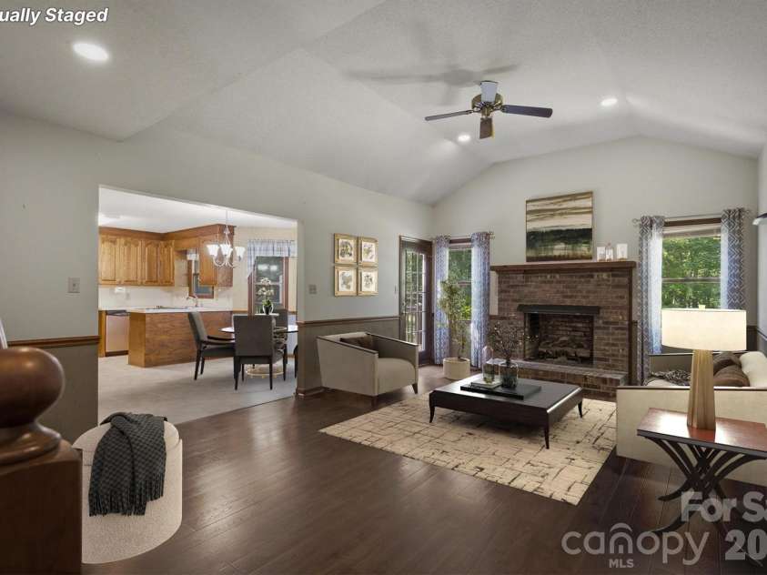 218 Westwood Drive, Morganton, NC 28655.  MLS# CAR4405977, YatesRealty ID 39370. 