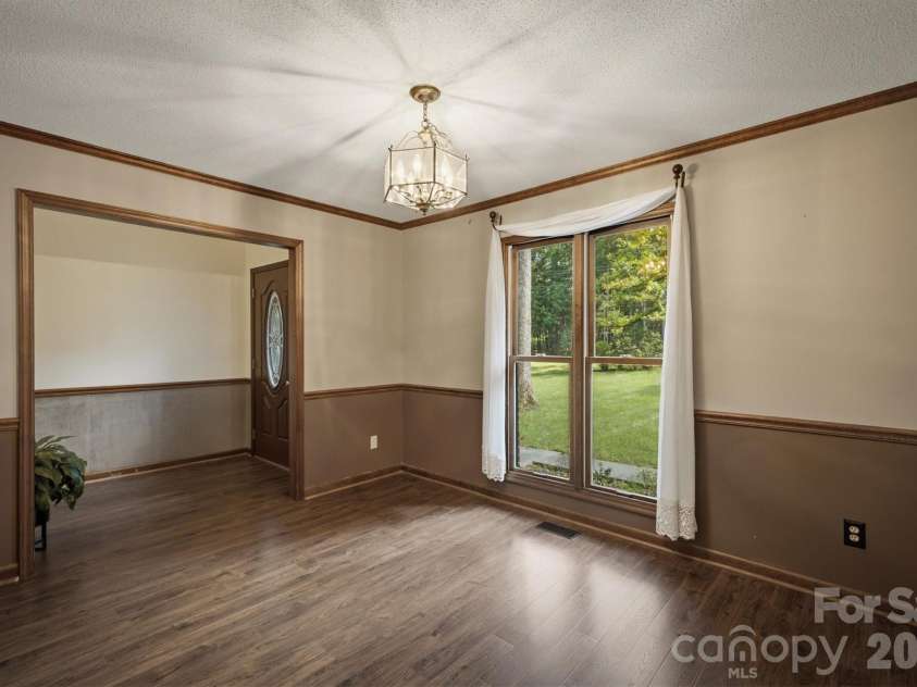218 Westwood Drive, Morganton, NC 28655.  MLS# CAR4405977, YatesRealty ID 39370. 