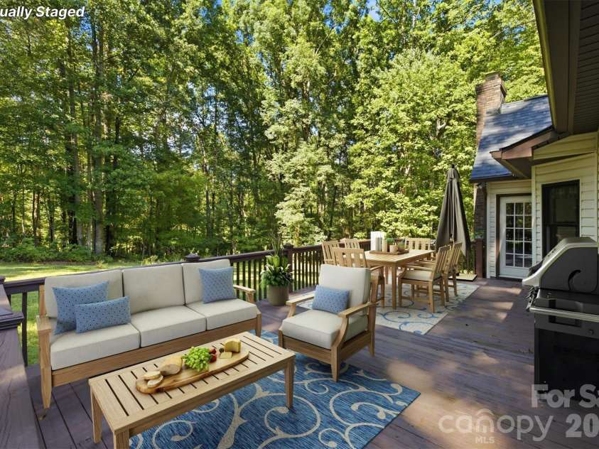 218 Westwood Drive, Morganton, NC 28655.  MLS# CAR4405977, YatesRealty ID 39370. 
