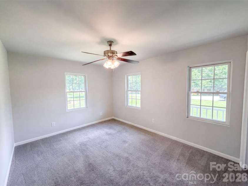 642 Lancer Court, Concord, NC 28027.  MLS# CAR4406082, YatesRealty ID 39375. 