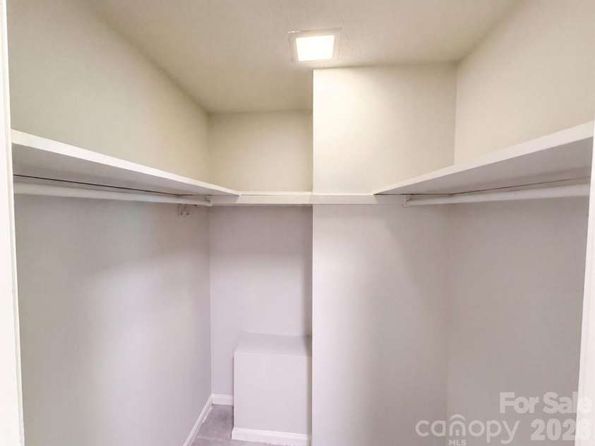 642 Lancer Court, Concord, NC 28027.  MLS# CAR4406082, YatesRealty ID 39375. 