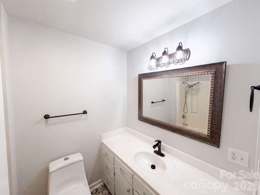 642 Lancer Court, Concord, NC 28027.  MLS# CAR4406082, YatesRealty ID 39375. 