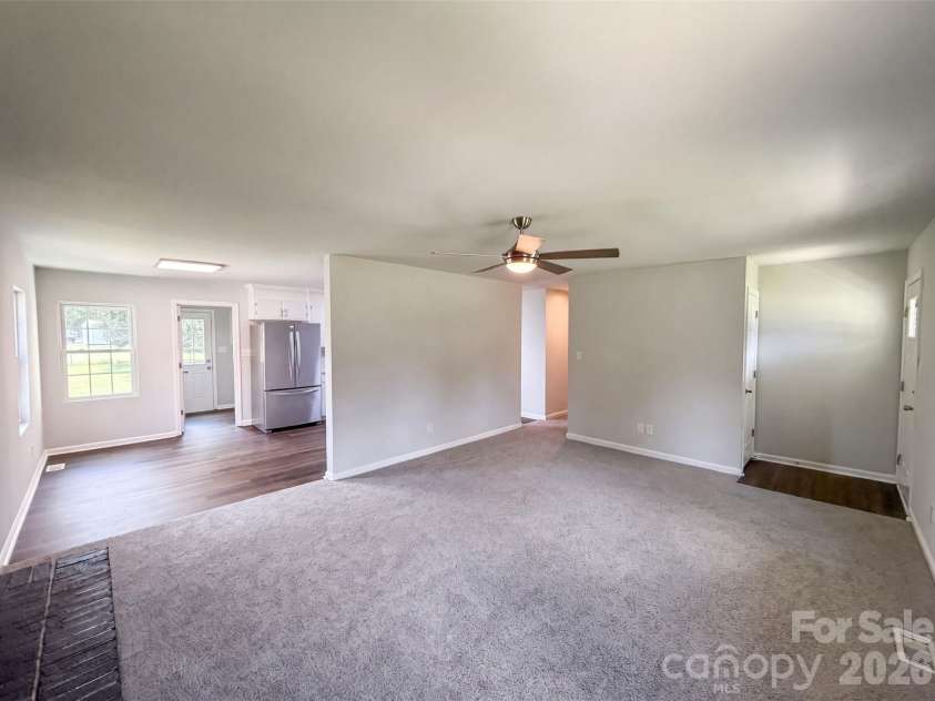 642 Lancer Court, Concord, NC 28027.  MLS# CAR4406082, YatesRealty ID 39375. 