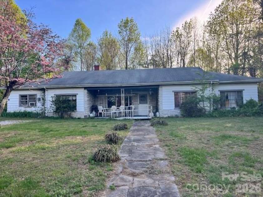 205 Whitson Road, Marion, NC 28752.  MLS# CAR4405955, YatesRealty ID 39376. 