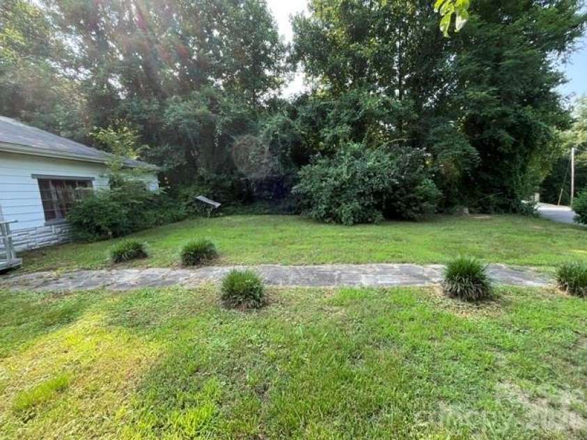 205 Whitson Road, Marion, NC 28752.  MLS# CAR4405955, YatesRealty ID 39376. 