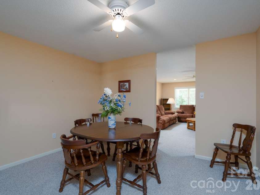 537 Camrose Circle, Concord, NC 28025.  MLS# CAR4406548, YatesRealty ID 39377. 