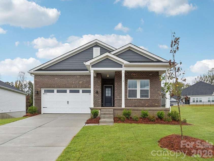 720 Palmer Pendleton Way, York, SC 29745.  MLS# CAR4416966, YatesRealty ID 3938. 