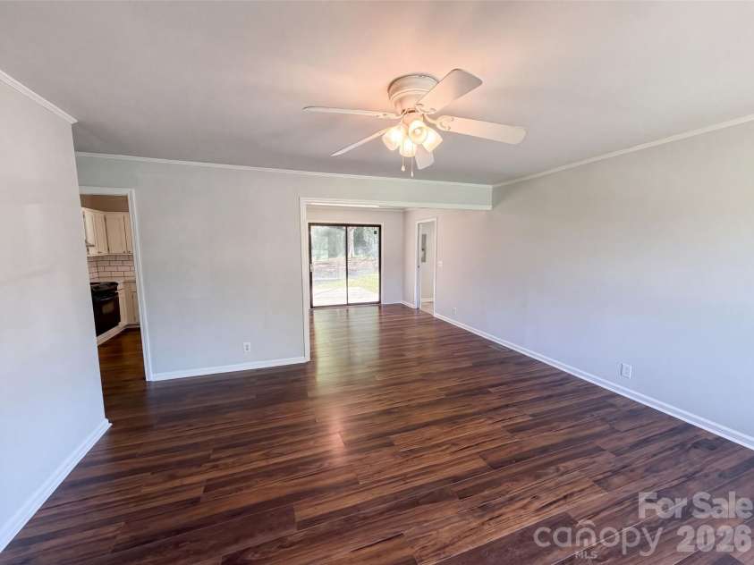 120 Riley Road, Dallas, NC 28034.  MLS# CAR4406089, YatesRealty ID 39380. 