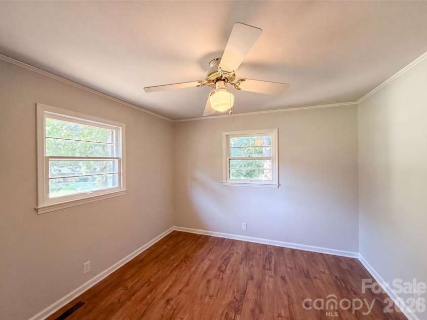 120 Riley Road, Dallas, NC 28034.  MLS# CAR4406089, YatesRealty ID 39380. 