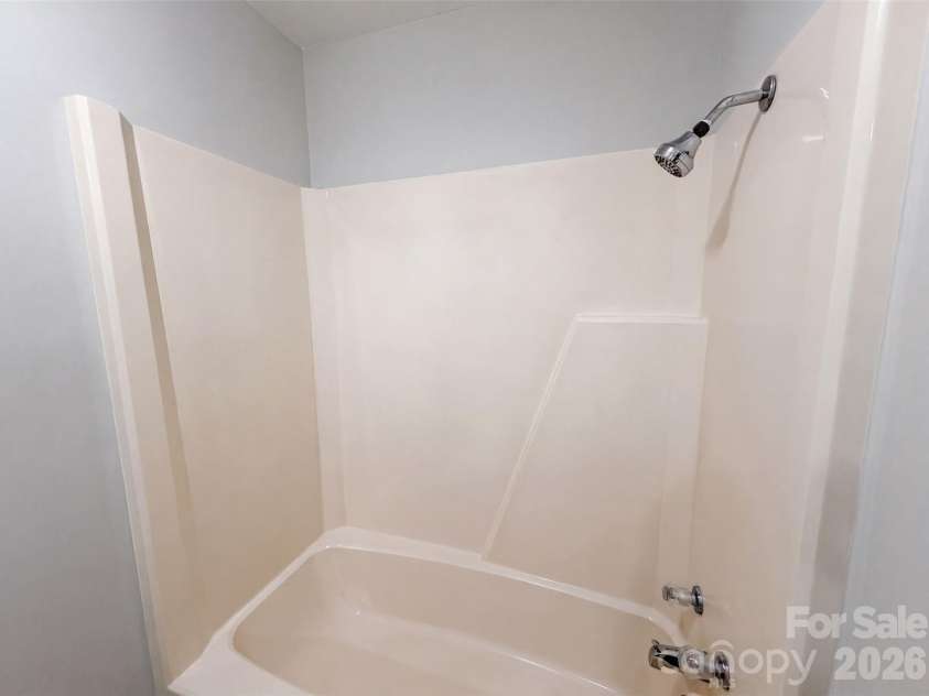 120 Riley Road, Dallas, NC 28034.  MLS# CAR4406089, YatesRealty ID 39380. 