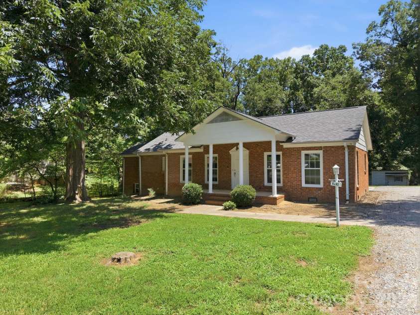 8285 Us Highway 52 Highway, Rockwell, NC 28138.  MLS# CAR4406458, YatesRealty ID 39384. 