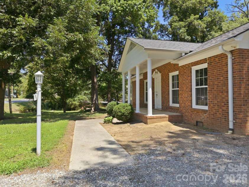 8285 Us Highway 52 Highway, Rockwell, NC 28138.  MLS# CAR4406458, YatesRealty ID 39384. 