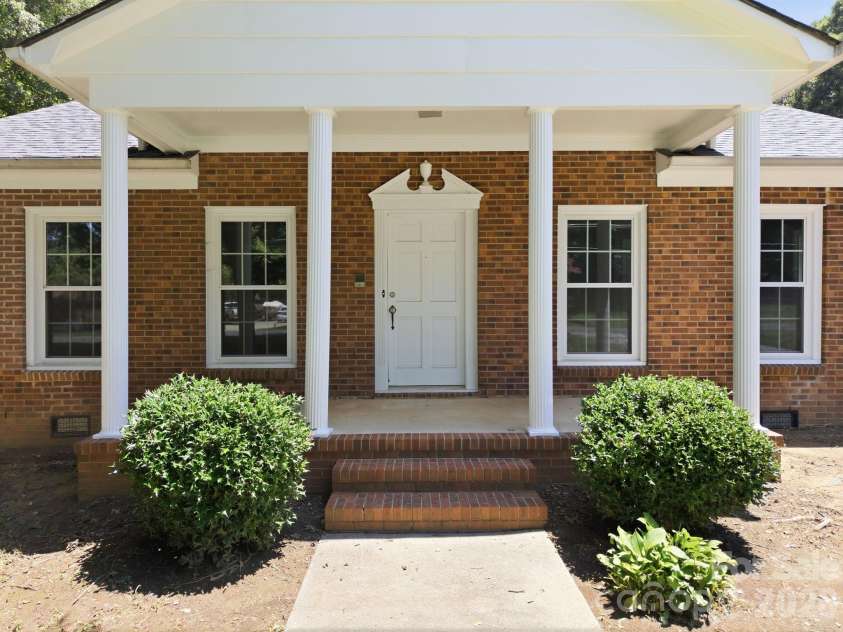 8285 Us Highway 52 Highway, Rockwell, NC 28138.  MLS# CAR4406458, YatesRealty ID 39384. 