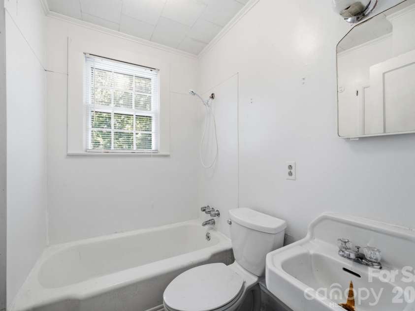 8285 Us Highway 52 Highway, Rockwell, NC 28138.  MLS# CAR4406458, YatesRealty ID 39384. 