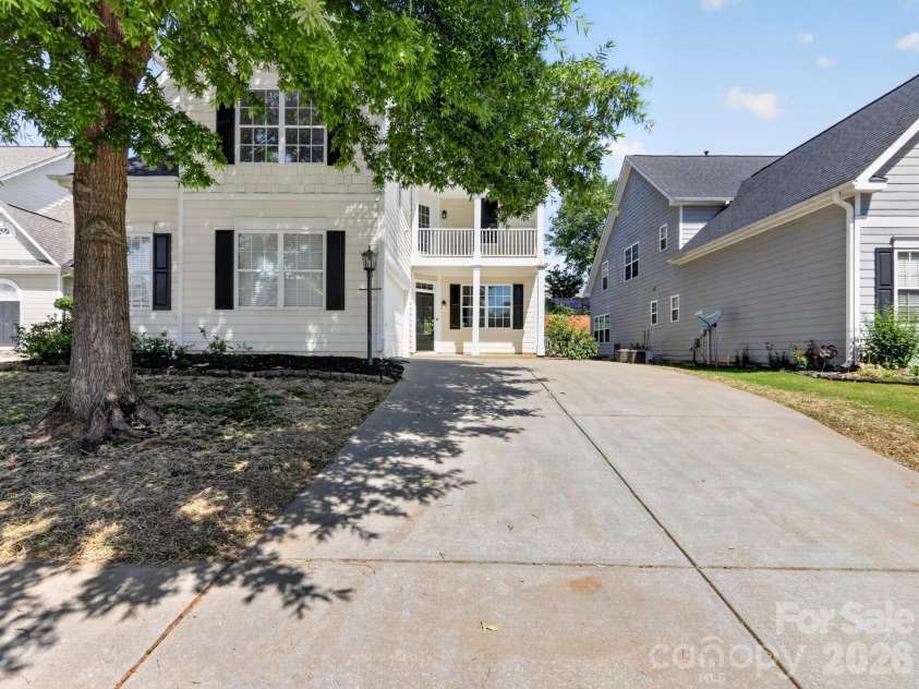 502 Drayton Hall Boulevard, Duncan, SC 29334.  MLS# CAR4406797, YatesRealty ID 39387. 