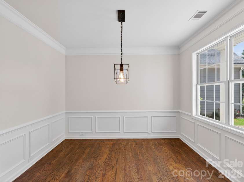 502 Drayton Hall Boulevard, Duncan, SC 29334.  MLS# CAR4406797, YatesRealty ID 39387. 