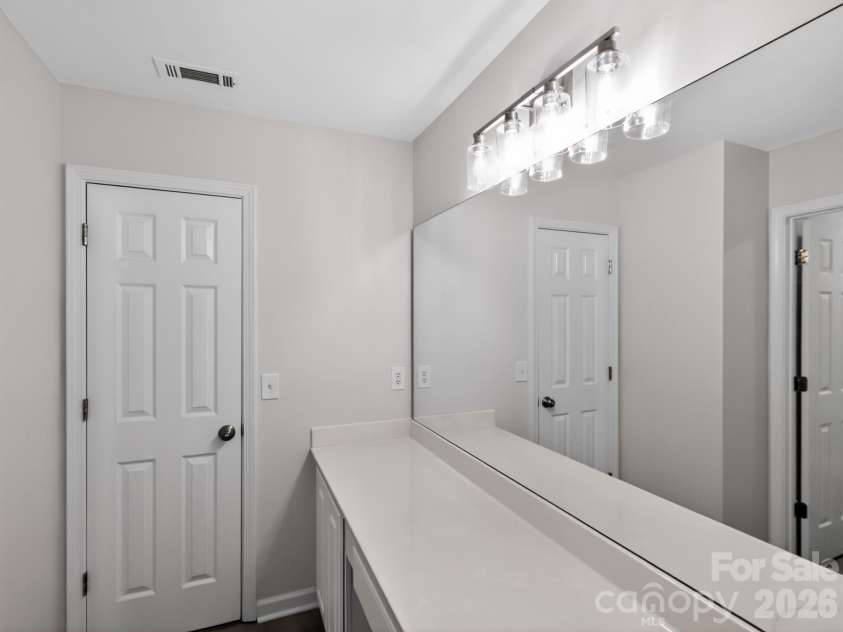 502 Drayton Hall Boulevard, Duncan, SC 29334.  MLS# CAR4406797, YatesRealty ID 39387. 