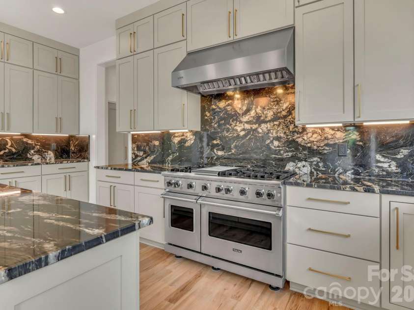 227 Pisgah Ridge Trail, Mills River, NC 28759.  MLS# CAR4397121, YatesRealty ID 39388. 