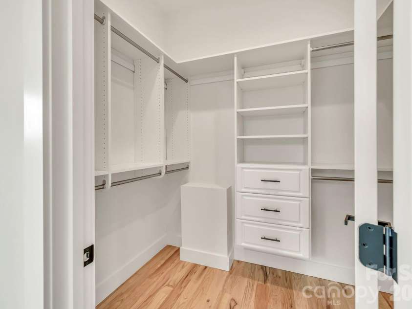 227 Pisgah Ridge Trail, Mills River, NC 28759.  MLS# CAR4397121, YatesRealty ID 39388. 