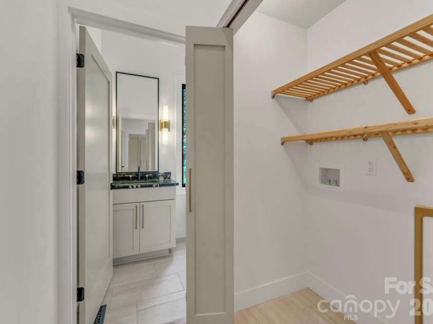 227 Pisgah Ridge Trail, Mills River, NC 28759.  MLS# CAR4397121, YatesRealty ID 39388. 