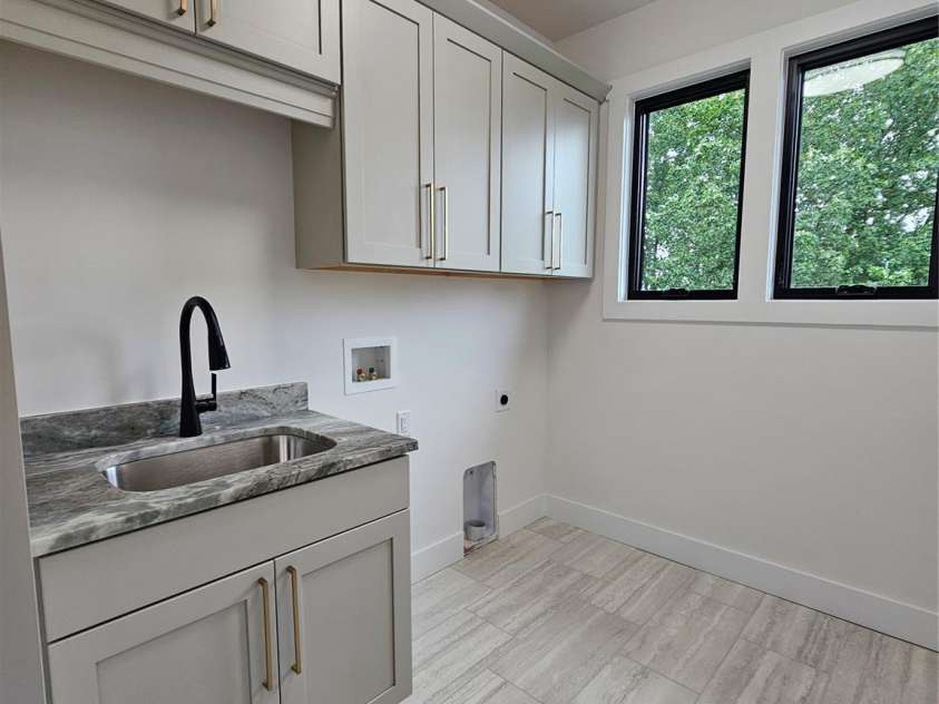 227 Pisgah Ridge Trail, Mills River, NC 28759.  MLS# CAR4397121, YatesRealty ID 39388. 