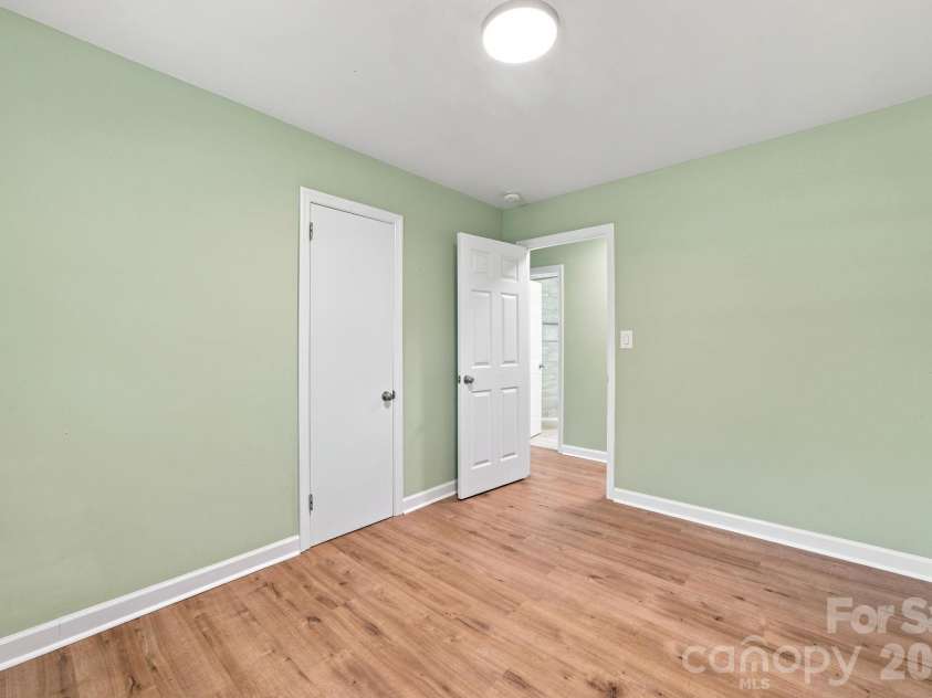 400 Olin Drive, Waxhaw, NC 28173.  MLS# CAR4406801, YatesRealty ID 39389. 