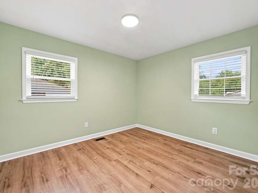 400 Olin Drive, Waxhaw, NC 28173.  MLS# CAR4406801, YatesRealty ID 39389. 