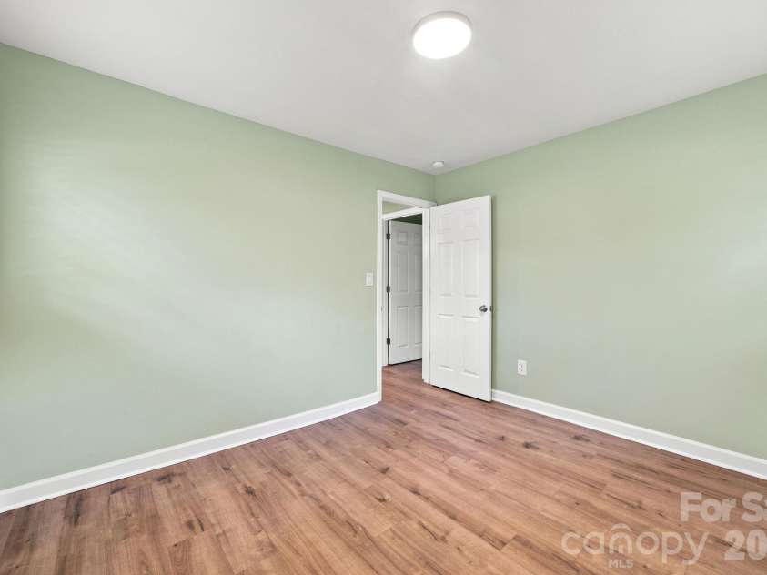 400 Olin Drive, Waxhaw, NC 28173.  MLS# CAR4406801, YatesRealty ID 39389. 