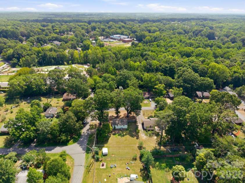 400 Olin Drive, Waxhaw, NC 28173.  MLS# CAR4406801, YatesRealty ID 39389. 